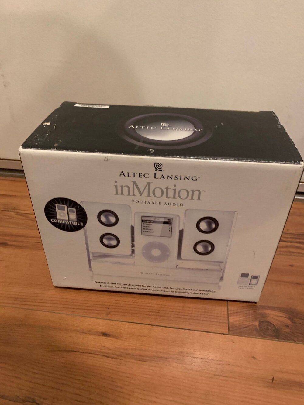 ALTEC Lansing inMotion Plus Portable Audio Kit For Apple iPod and iPod Mini